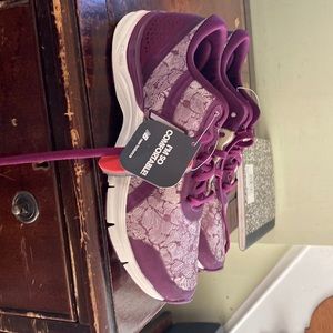 Purple new balance 711